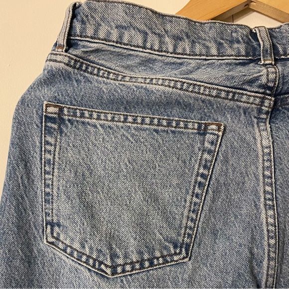 Reformation Shasta Destroyed Straight Jeans - Picture 6 of 9